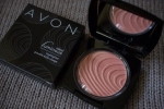 Avon kompaktni puder za obraz